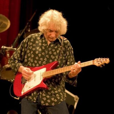 Albert Lee, British guitar virtuoso who played with rock greats ...